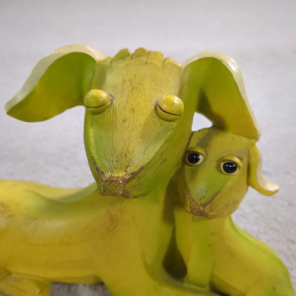 ENESCO Plantain Stan Home Grown Mom & Puppy Banana Dachshund